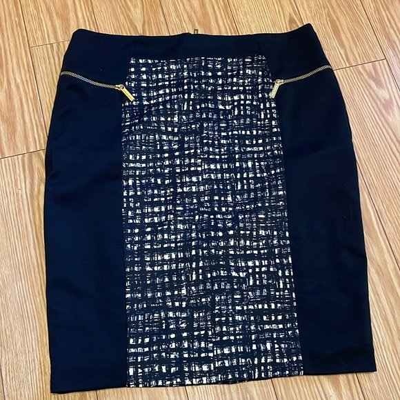 Michael Kors pencil skirt with gold zippers size 14 - Picture 1 of 7